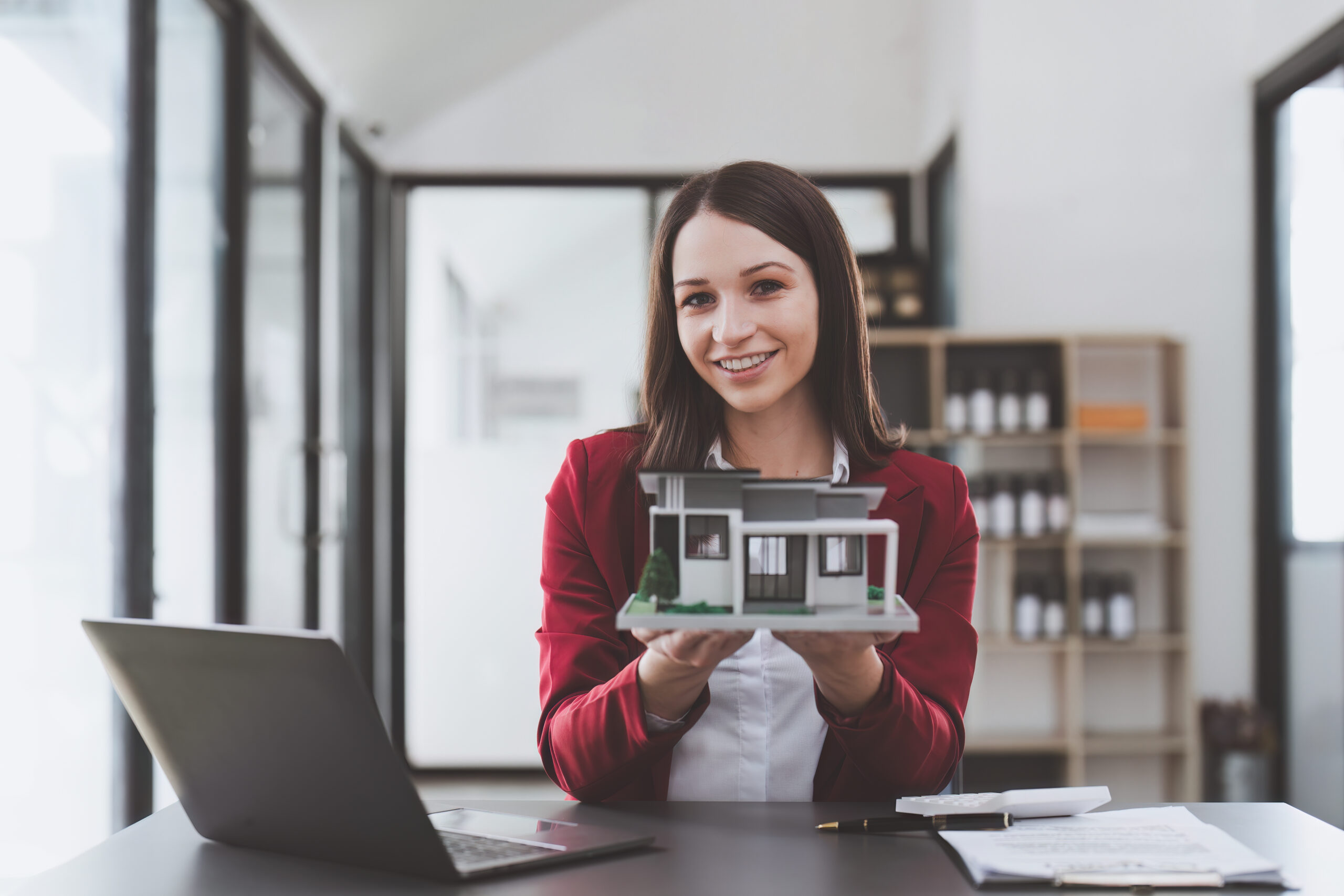 Femme gestionnaire de copropriété